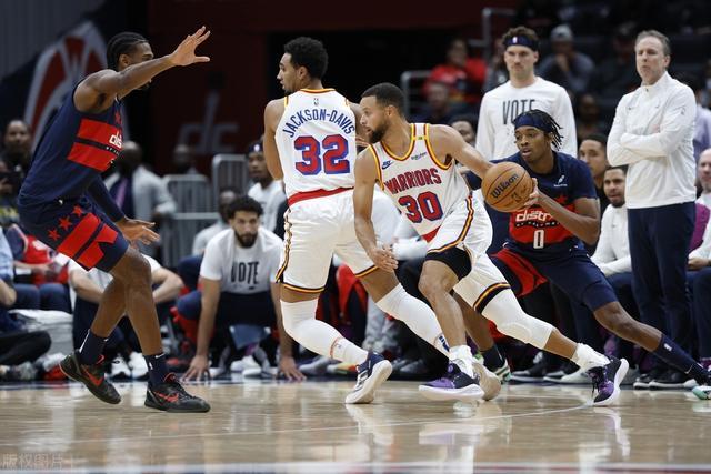 塔图姆成NBA2k25封面人物 名人堂版封面为卡特