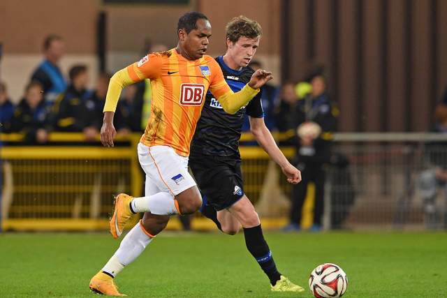 官方：瓦伦西亚主帅巴拉哈下课